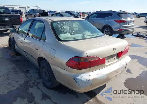 2000 Honda Accord 2.3 Lx from USA, damaged, VIN 1HGCG564XYA005844